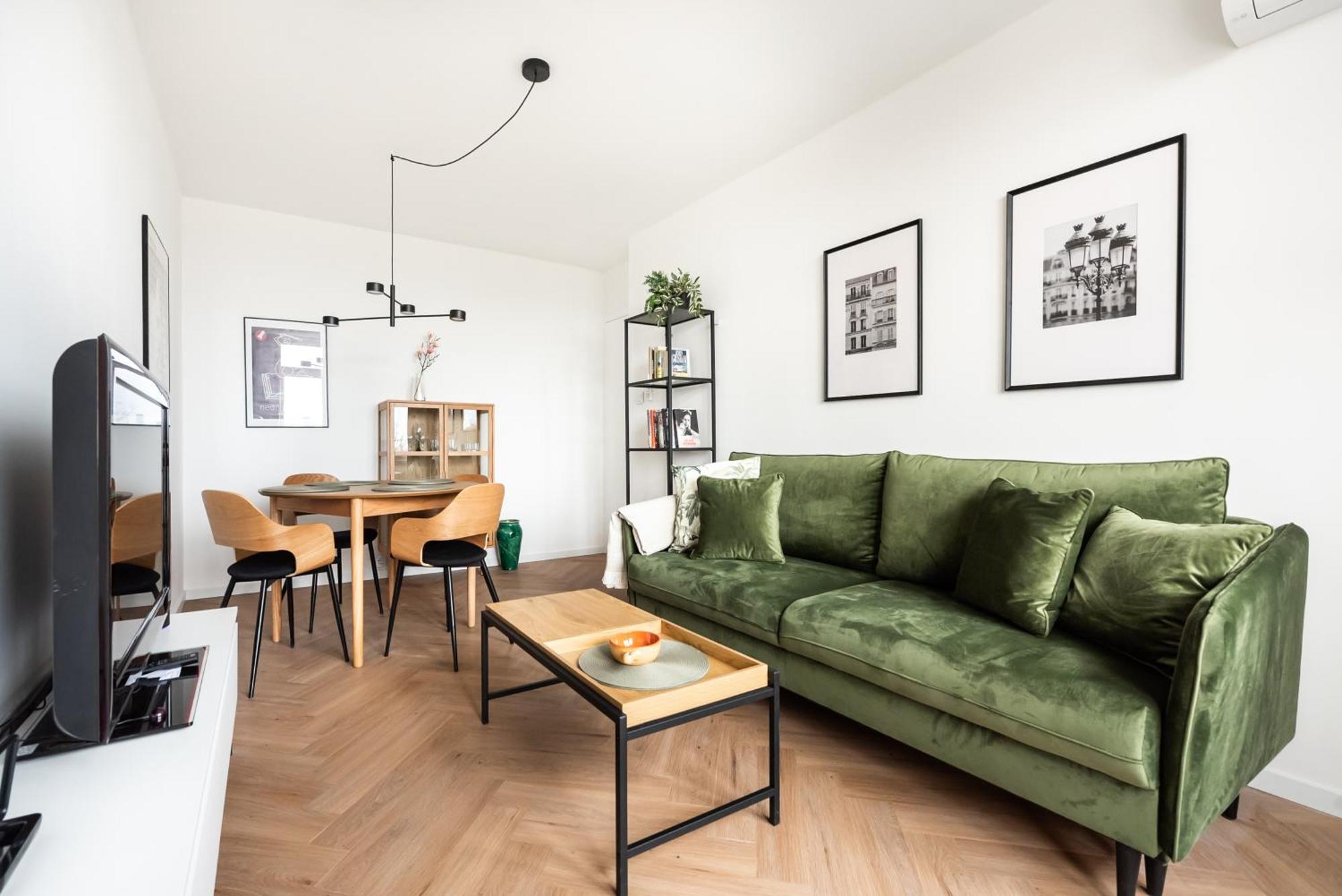 Saska Kepa 2-bedroom Appartamento